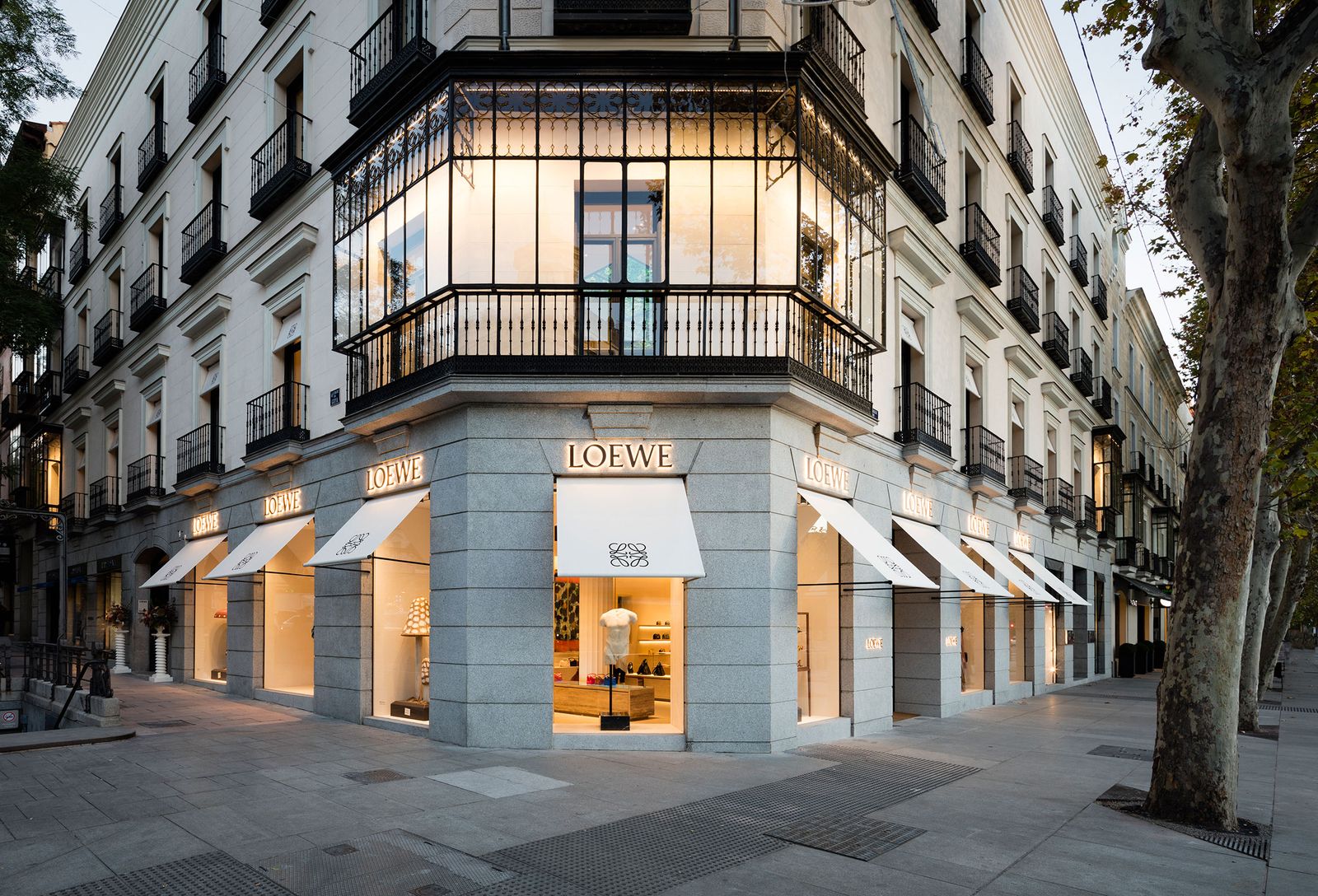 Loewe heritage timeline from 1846 Madrid leather collective through Jonathan Anderson to the McCollough and Hernandez handover