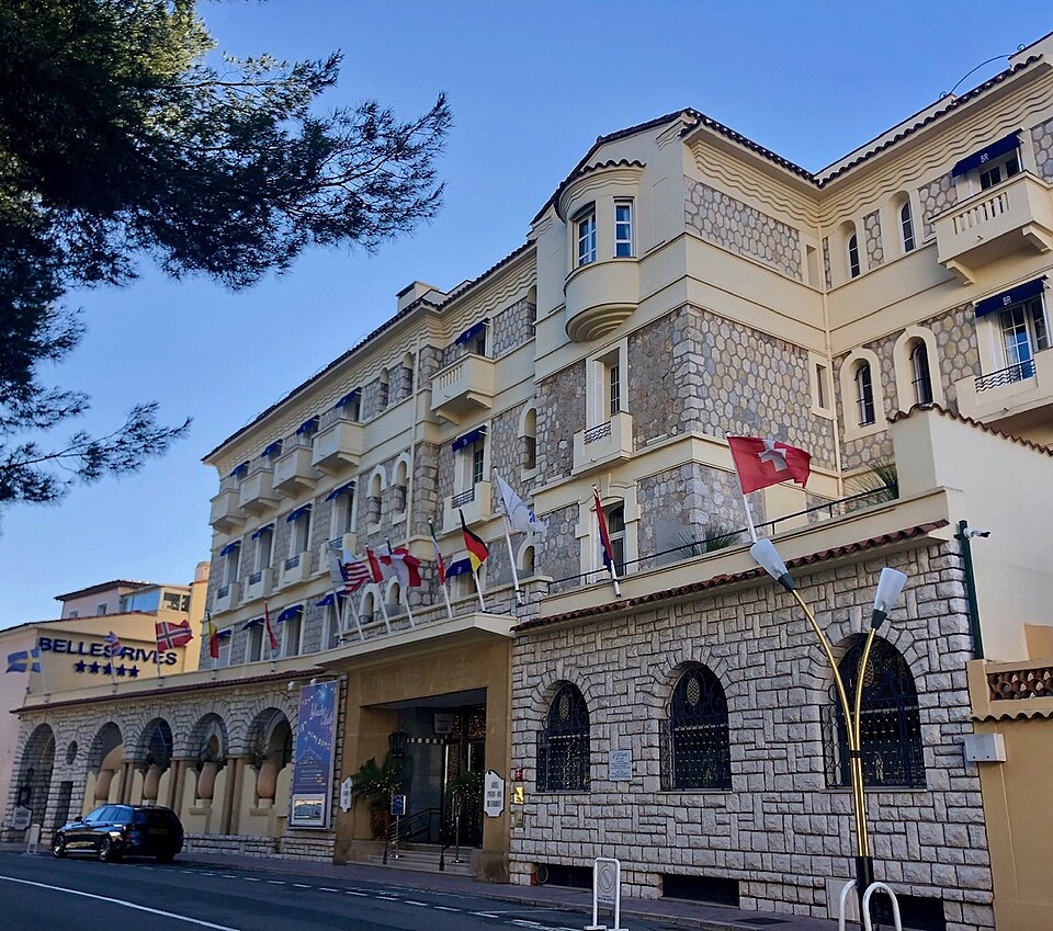 Hôtel Belles Rives, photographed exterior