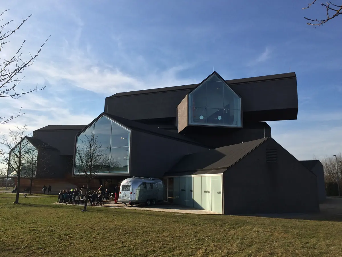 Junya Ishigami pavilion at Vitra Campus, Weil am Rhein, with Konstantin Grcic Scout tubular-steel workplace system in the foreground